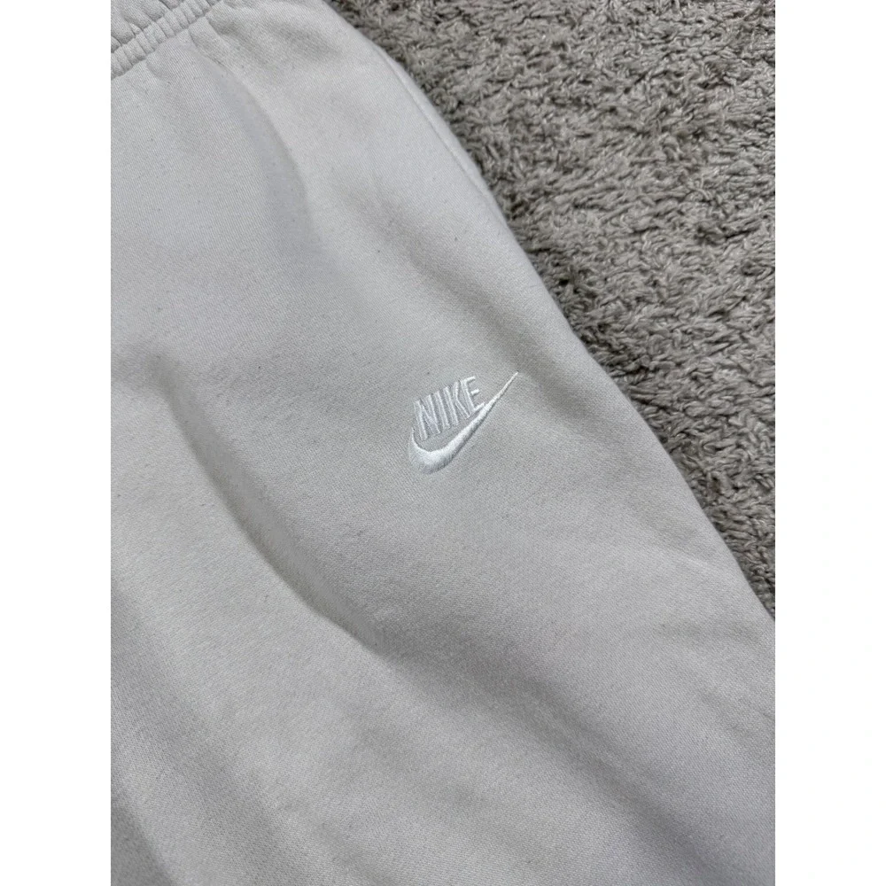 Nike Sportswear Club‎ Fleece Joggers Cream Sweatpants Athleisure Loungewear S